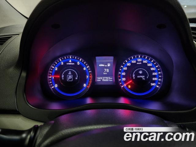 Hyundai i40 2014 thumb 5