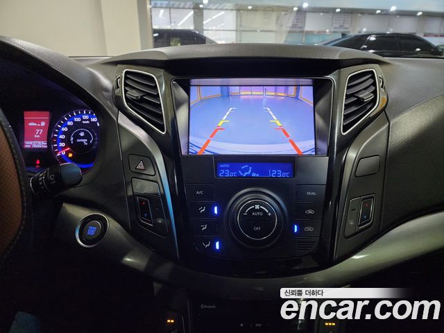 Hyundai i40 2014 thumb 6
