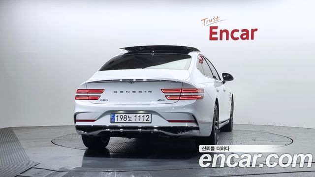 Genesis G80 2024 thumb 4
