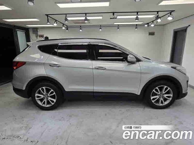 Hyundai Santa Fe 2014 thumb 4