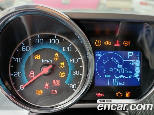 Chevrolet Spark 2015 thumb 9