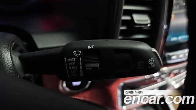 SsangYong Rexton 2020 thumb 11