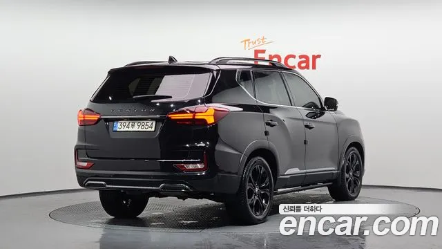 SsangYong Rexton 2020 thumb 2