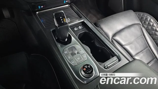 SsangYong Rexton 2020 thumb 9