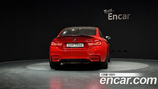 BMW M4 2019 thumb 5