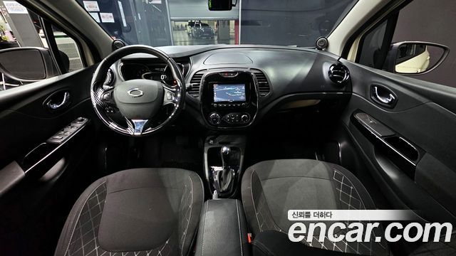 Renault Korea QM3 2014 thumb 7