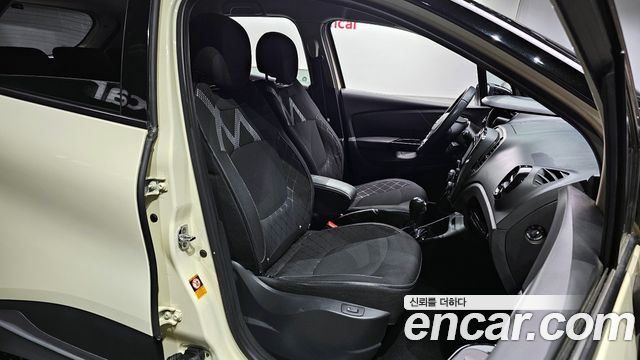 Renault Korea QM3 2014 thumb 10