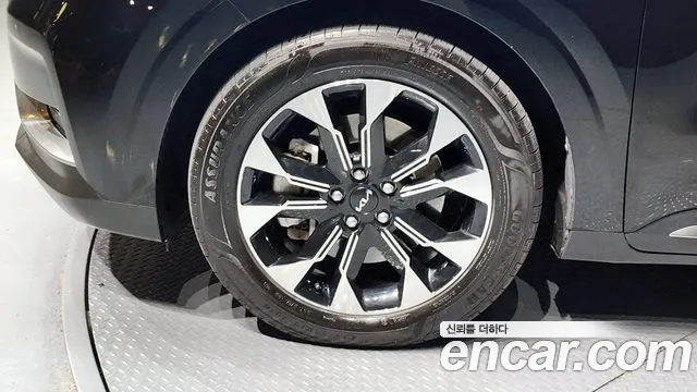 Kia Carnival 2022 thumb 6