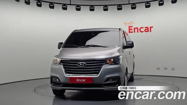 Hyundai Starex 2019 thumb 4