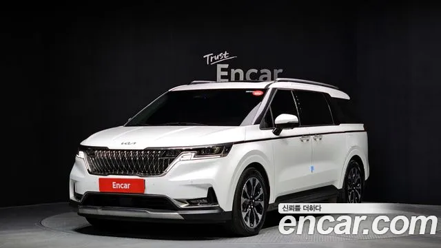 Kia Carnival 2022 thumb 2