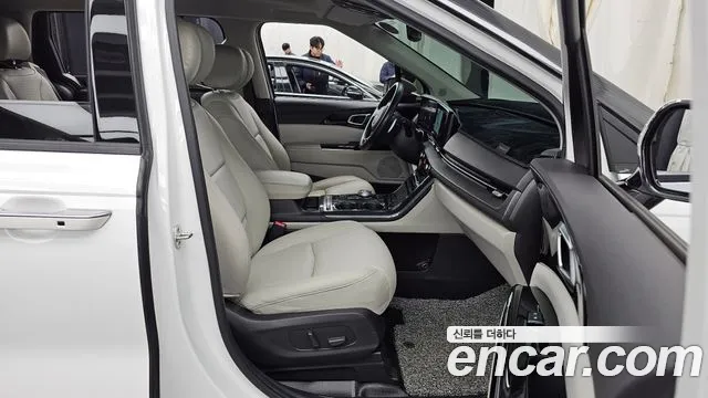Kia Carnival 2022 thumb 11