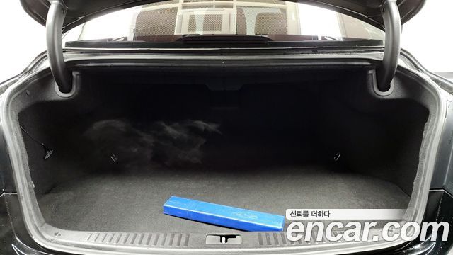 Hyundai Genesis 2014 thumb 12