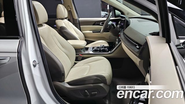 Kia Carnival 2022 thumb 11