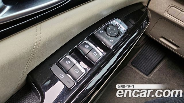 Kia Carnival 2022 thumb 12