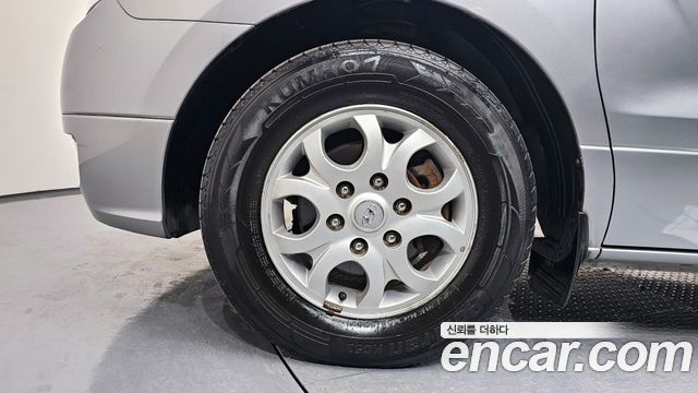 Hyundai Starex 2014 thumb 5