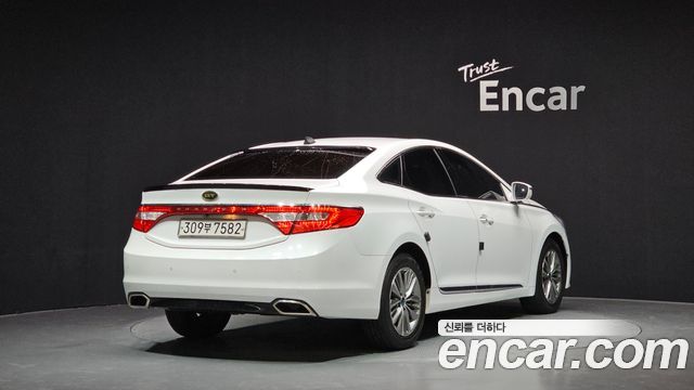 Hyundai Grandeur 2015 thumb 3