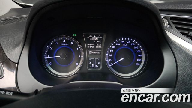 Hyundai Grandeur 2015 thumb 9