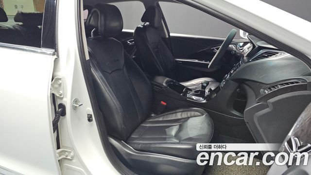 Hyundai Grandeur 2015 thumb 12