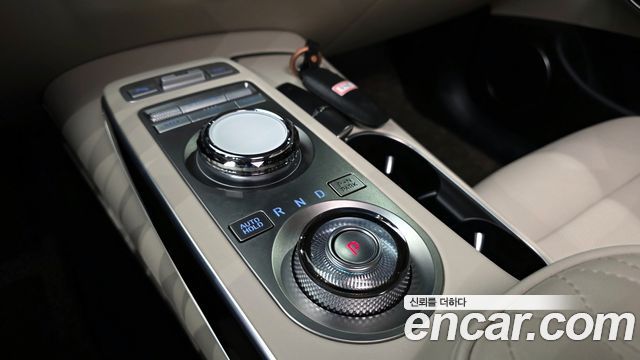 Genesis GV70 2023 thumb 9