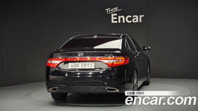 Hyundai Grandeur 2013 thumb 5