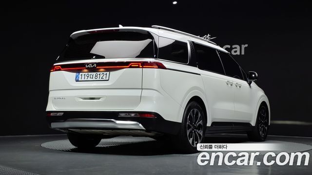 Kia Carnival 2021 thumb 3