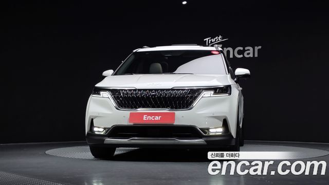 Kia Carnival 2021 thumb 4