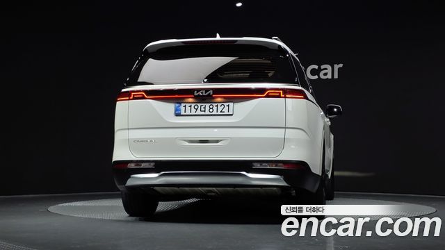Kia Carnival 2021 thumb 5