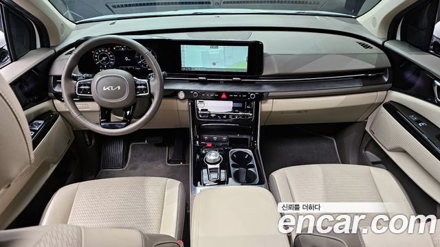 Kia Carnival 2021 thumb 8