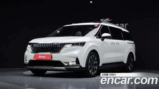 Kia Carnival 2021 thumb 12