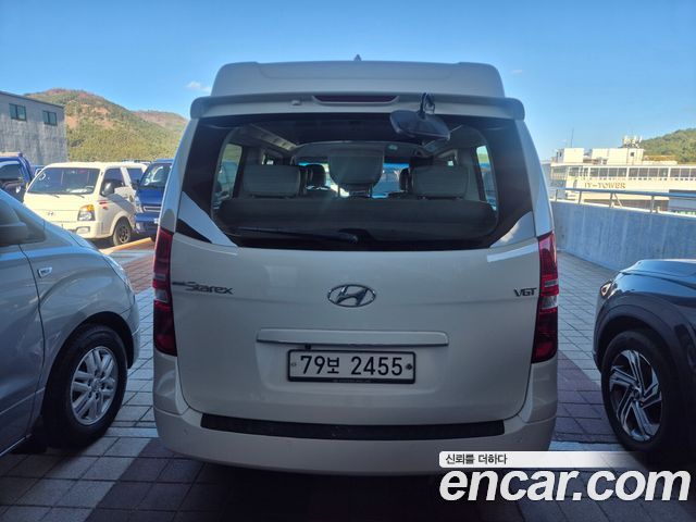Hyundai Starex 2018 thumb 4