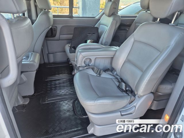 Hyundai Starex 2018 thumb 8
