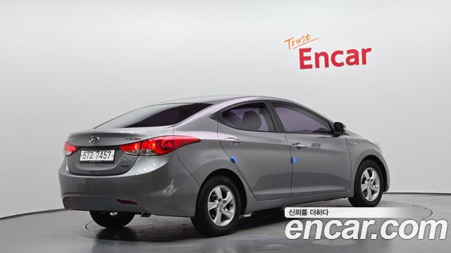 Hyundai Avante 2012 thumb 3
