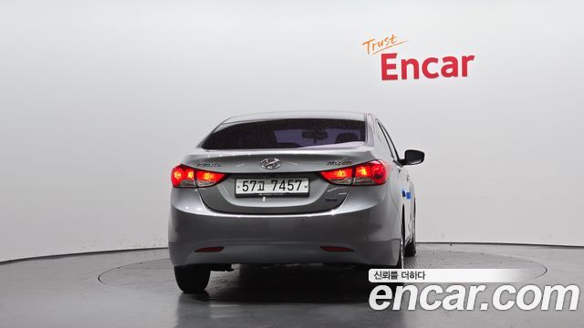 Hyundai Avante 2012 thumb 5