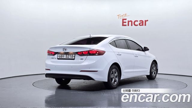 Hyundai Avante 2016 thumb 3