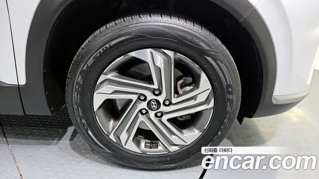 Hyundai Santa Fe 2021 thumb 6