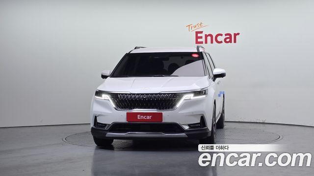 Kia Carnival 2021 thumb 4