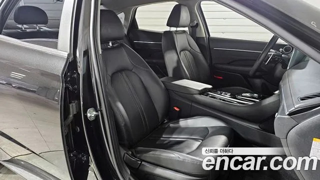 Hyundai Sonata 2022 thumb 3
