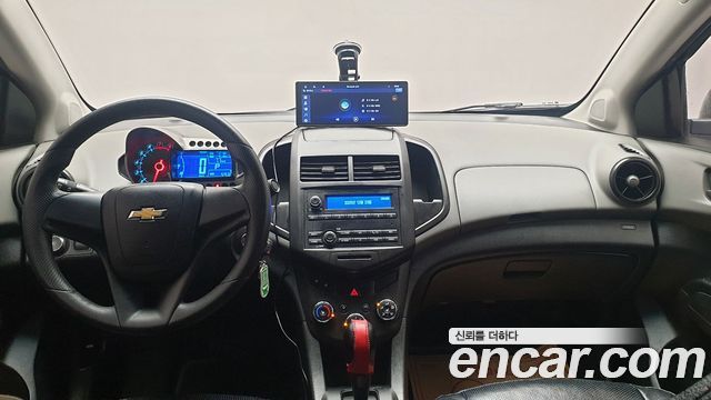 Chevrolet Aveo 2013 thumb 8