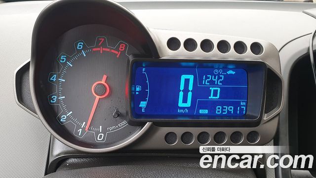Chevrolet Aveo 2013 thumb 9