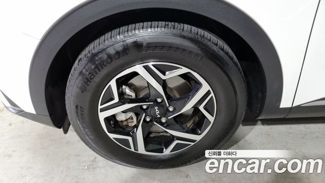 Kia Sportage 2022 thumb 6