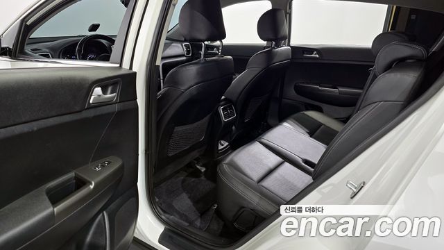 Kia Sportage 2018 thumb 12