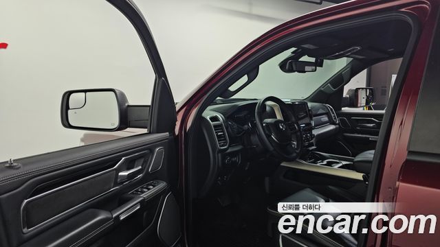 Dodge Ram Pick Up 2019 thumb 10