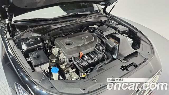 Hyundai Grandeur 2017 thumb 6