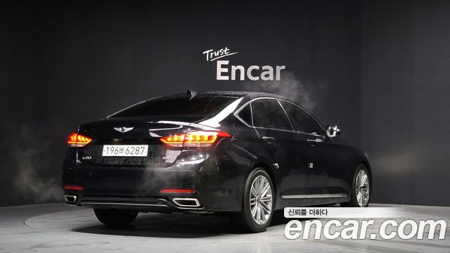 Genesis G80 2016 thumb 3