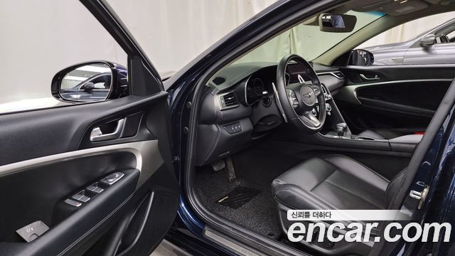 Genesis G70 2021 thumb 10