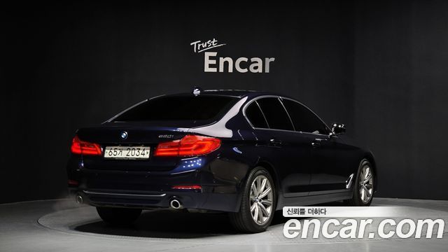 BMW 5 серии 2019 thumb 3