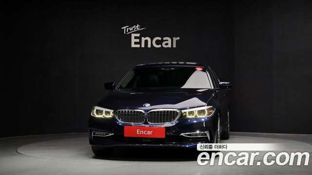 BMW 5 серии 2019 thumb 4