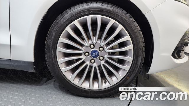 Ford Mondeo 2020 thumb 6