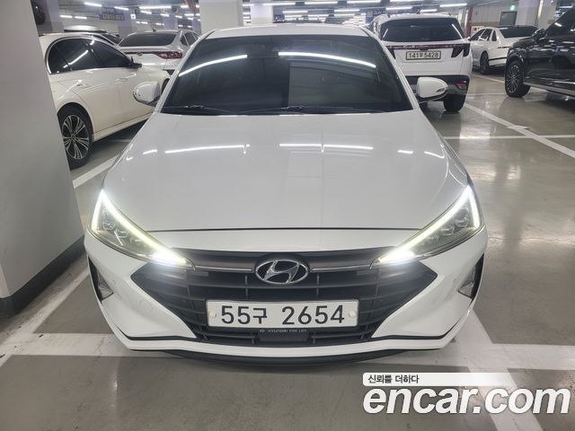 Hyundai Avante 2018 thumb 4