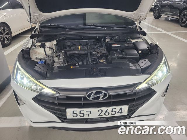 Hyundai Avante 2018 thumb 7